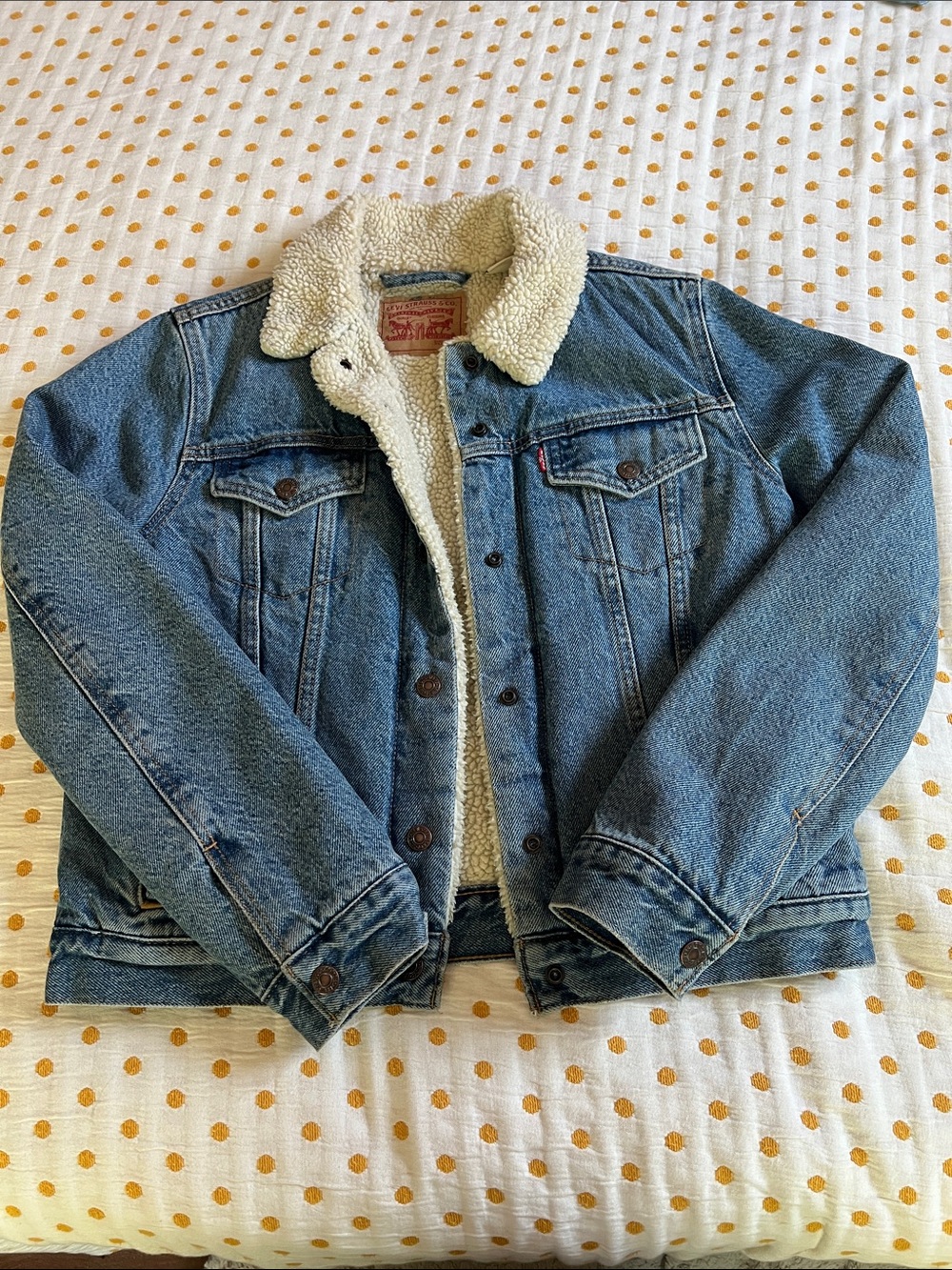 Levi’s Denim Sherpa Trucker Jacket Small